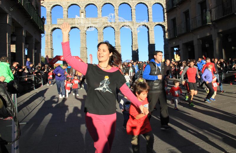 Carrera de Fin de Año Ciudad de Segovia (1/4)