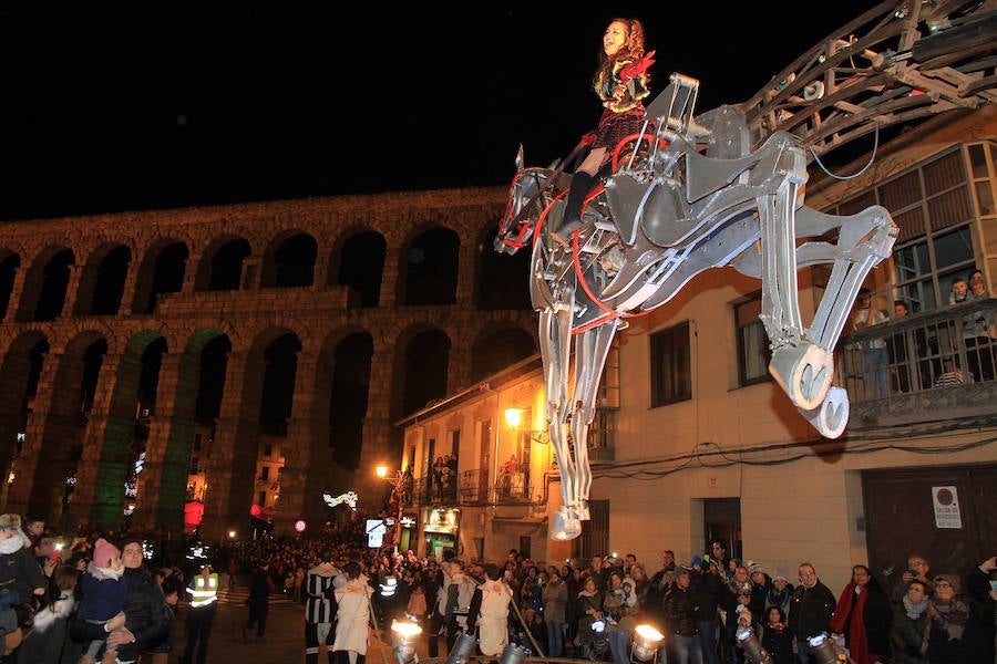Cabalgata de Reyes en Segovia (2/2)