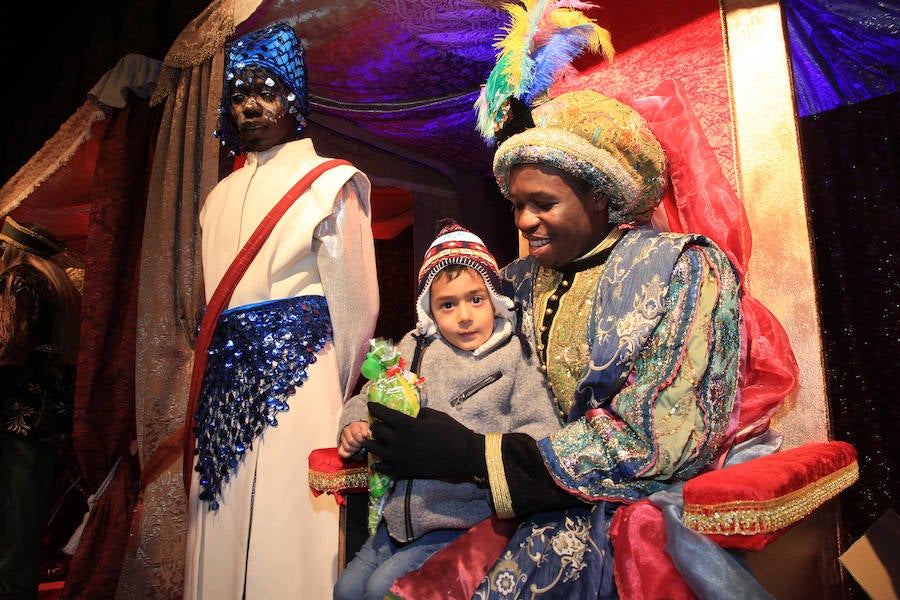Cabalgata de Reyes en Segovia (2/2)