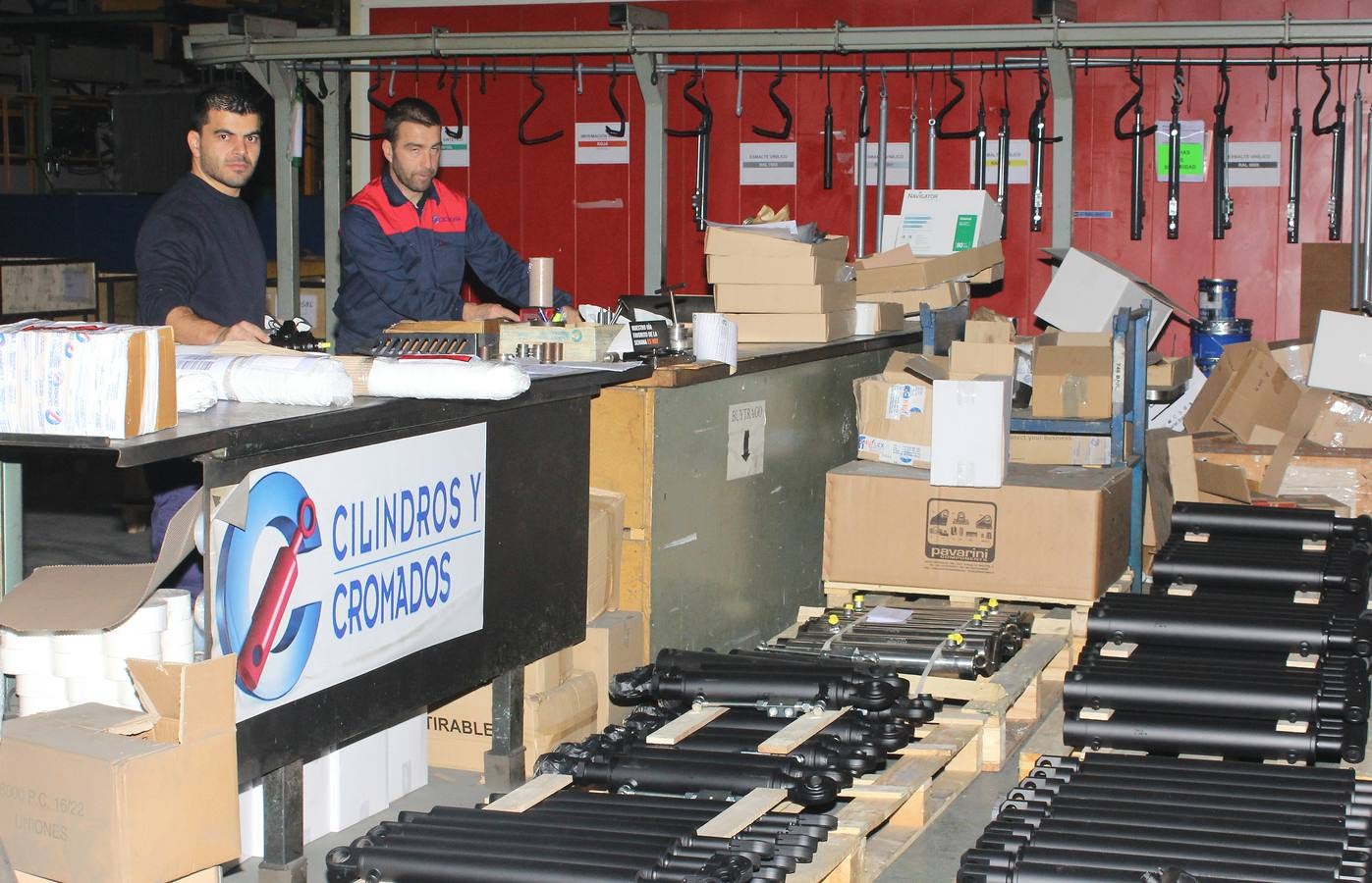 El delegado territorial, Luis Domingo González, visita las instalaciones de Cicrosa