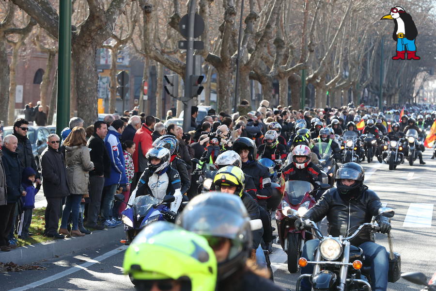 Ambiente en el desfile de banderas de Pingüinos en Valladolid (Parte 3)