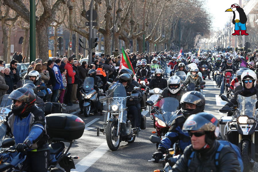 Ambiente en el desfile de banderas de Pingüinos en Valladolid (Parte 3)