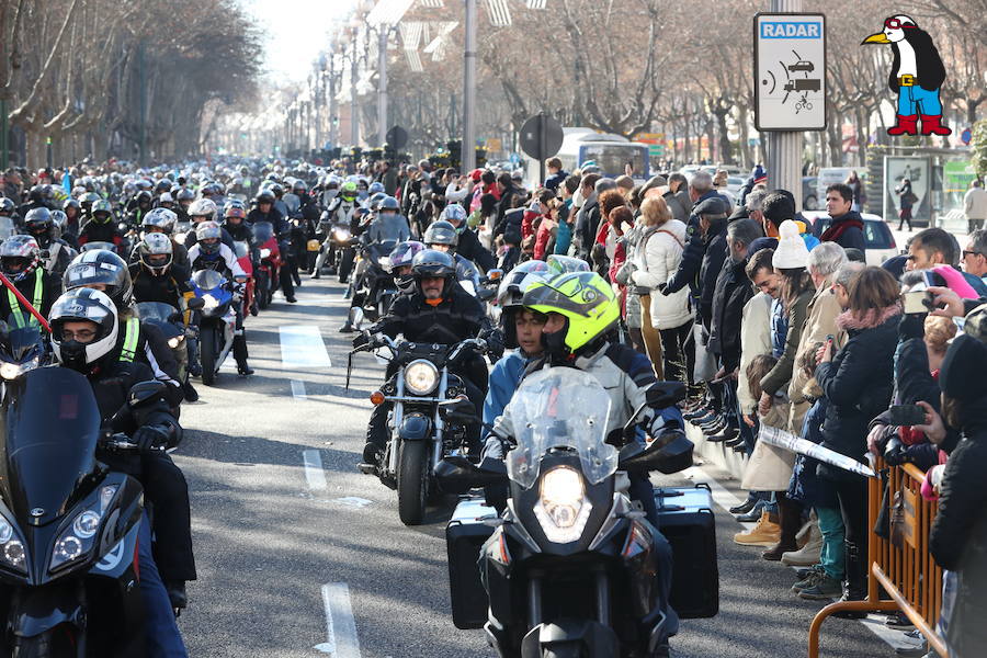 Ambiente en el desfile de banderas de Pingüinos en Valladolid (Parte 4)