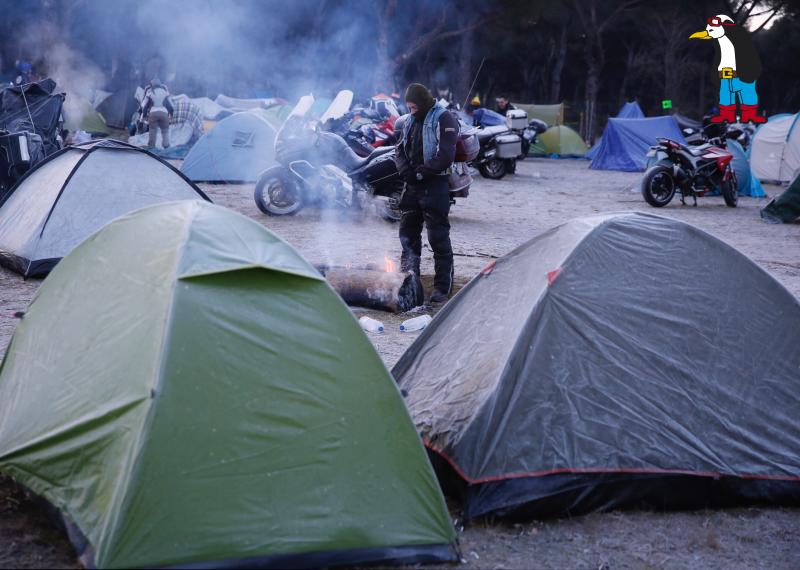 Domingo por la mañana en la zona de acampada de Pingüinos