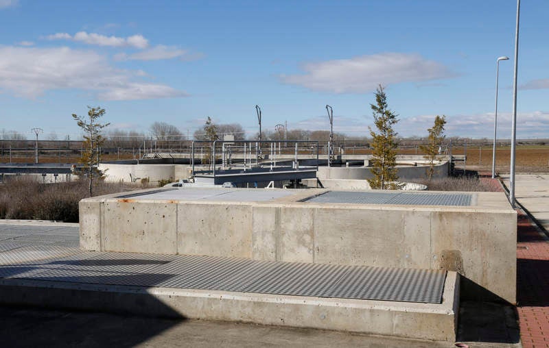 El consejero de Fomento y Medio Ambiente visita las localidades de Villarramiel, Paredes de Nava y Fuentes de Nava