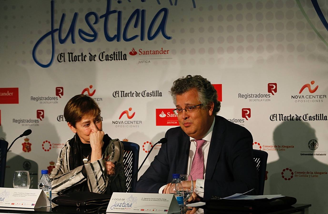 El presidente de la Audiencia de Palencia y la presidenta del Consejo General de la Abogacía Española, en el V Ciclo de Justicia de El Norte de Castilla