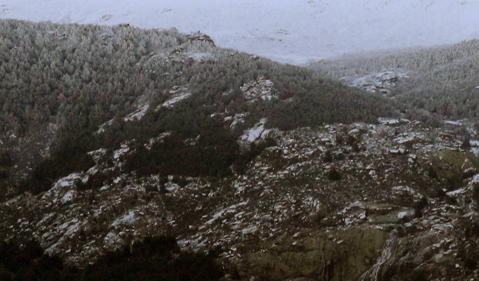 El frío hace tiritar a los segovianos