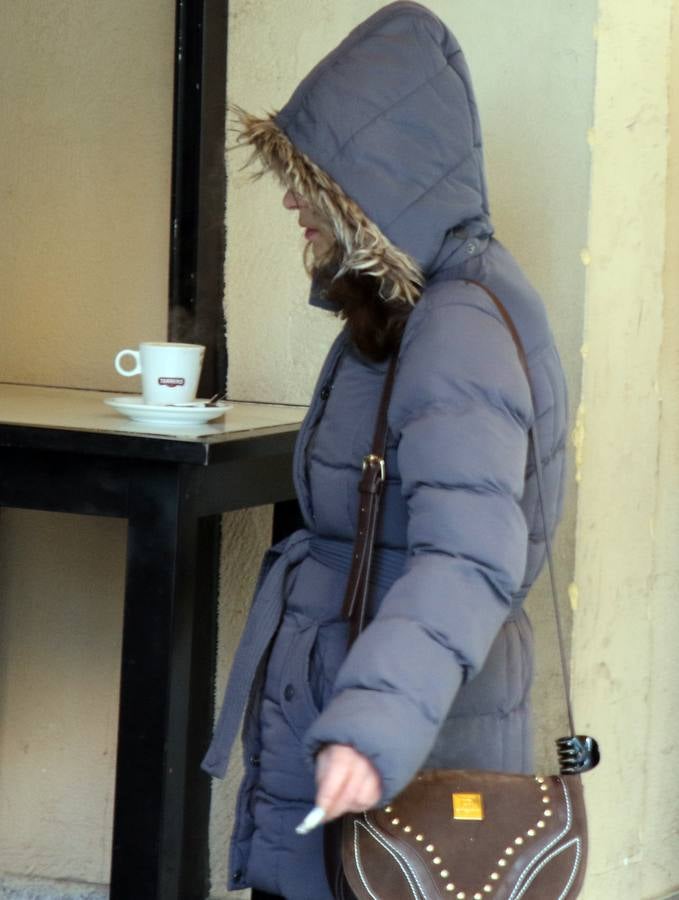 El frío hace tiritar a los segovianos