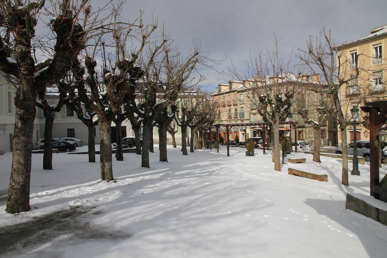 Nieve en Segovia capital y La Granja