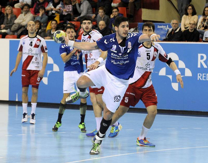 Partido del Atlético Valladolid contra el Naturhouse en el Polideportivo Huerta del Rey (Valladolid)