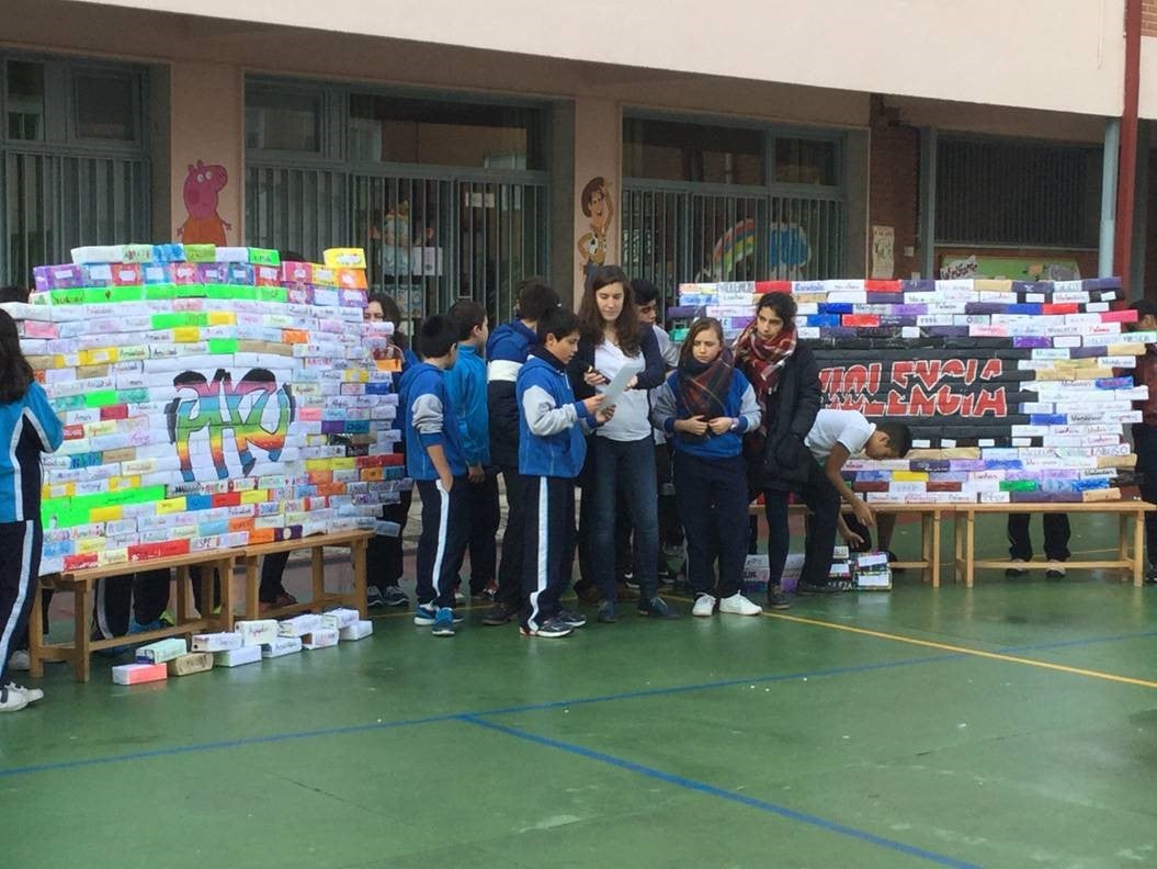 Día de la Paz en el Colegio Virgen Niña.