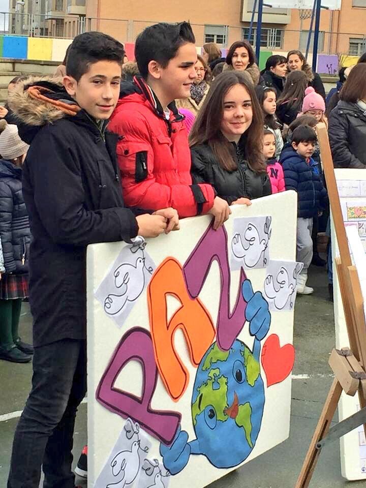 Día de la Paz en el Colegio Jesuitinas de Medina.