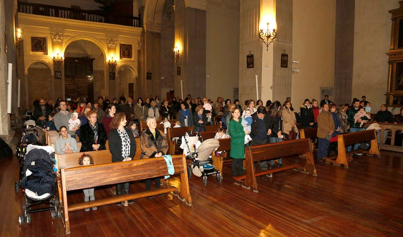 Bajo el manto protector de la patrona