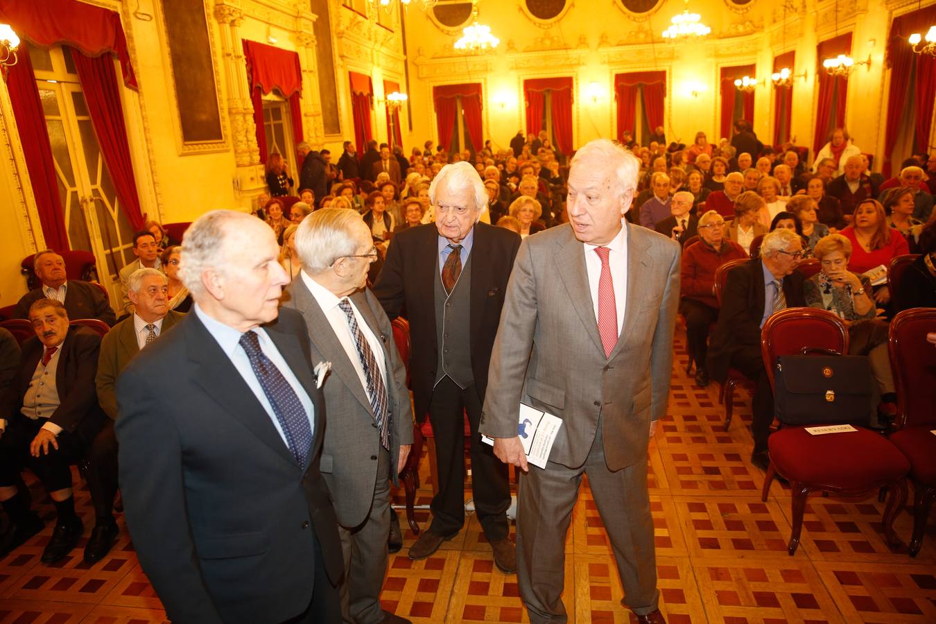 García-Margallo presenta su libro &#039;Europa y el porvenir&#039; en el Club de Opinión Santiago Alba de Valladolid