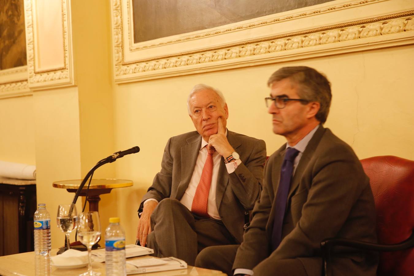 García-Margallo presenta su libro &#039;Europa y el porvenir&#039; en el Club de Opinión Santiago Alba de Valladolid