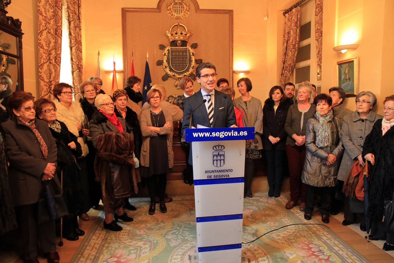 La Asociación de Amas de Casa y Consumidores María del Salto de Segovia rinde homenaje a su fundadora