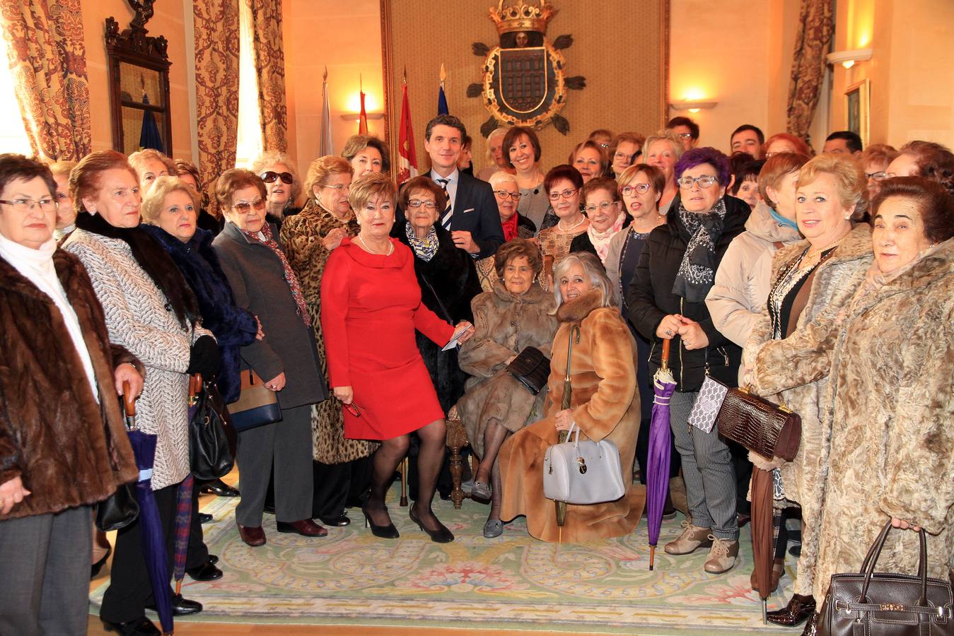 La Asociación de Amas de Casa y Consumidores María del Salto de Segovia rinde homenaje a su fundadora