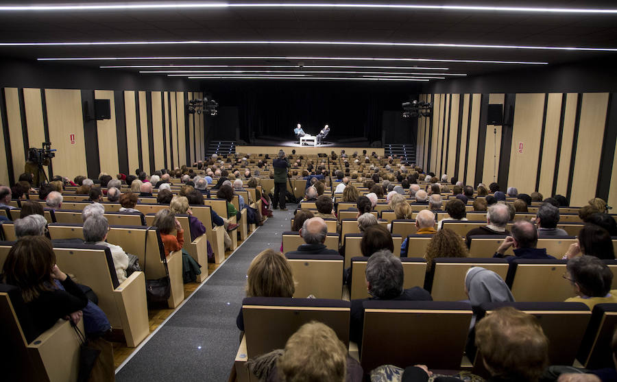 El cardenal arzobispo Ricardo Blázquez presenta su libro &#039;Memoria y gratitud&#039;
