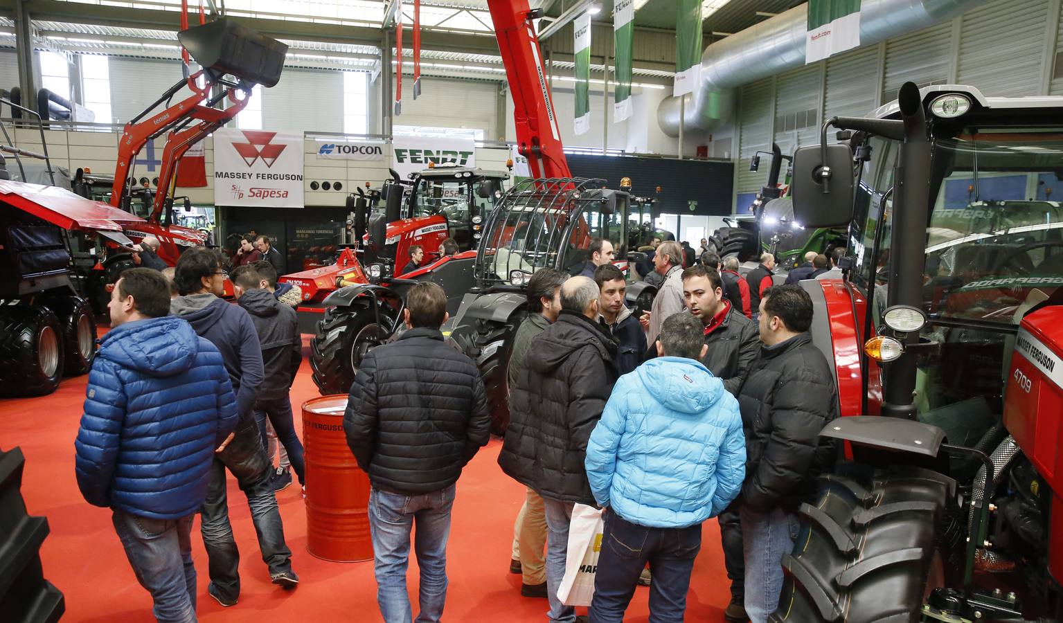 La ministra de Agricultura, Isabel García Terjerina, inaugura en Valladolid la Feria Agraria