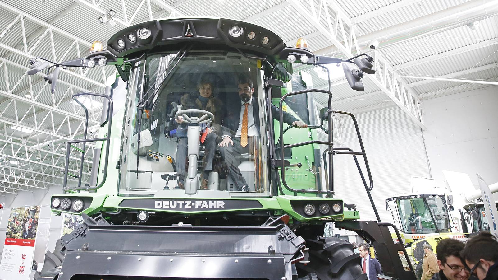 La ministra de Agricultura, Isabel García Terjerina, inaugura en Valladolid la Feria Agraria