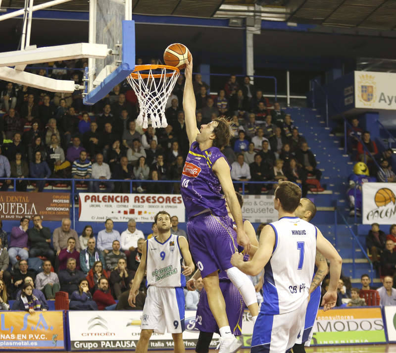 Quesos Cerrato 88-77 CB Prat