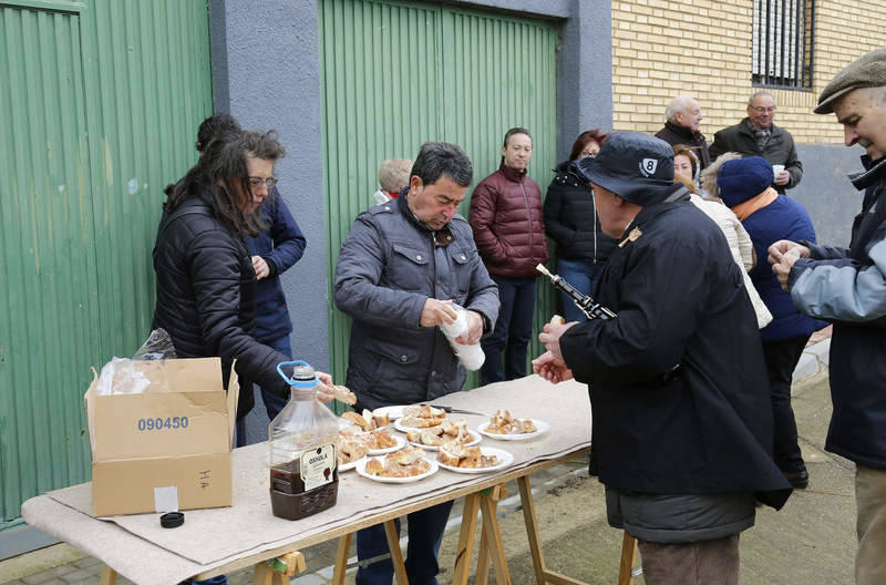 Matanza tradicional en Husillos (Palencia)