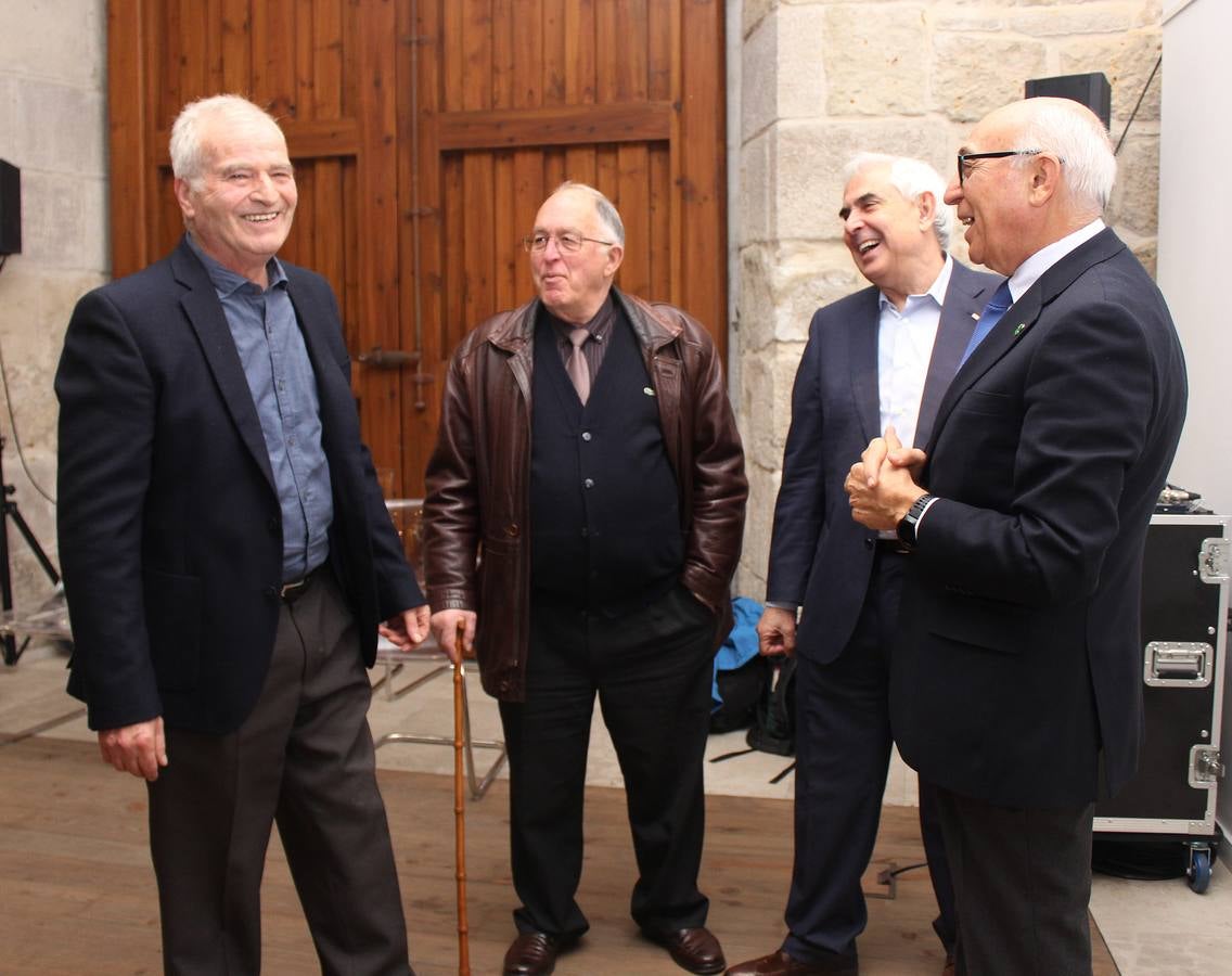 Reunión de la Mesa y la Junta de Portavoces de las Cortes de Castilla y León en la Casa JUnco de Palencia