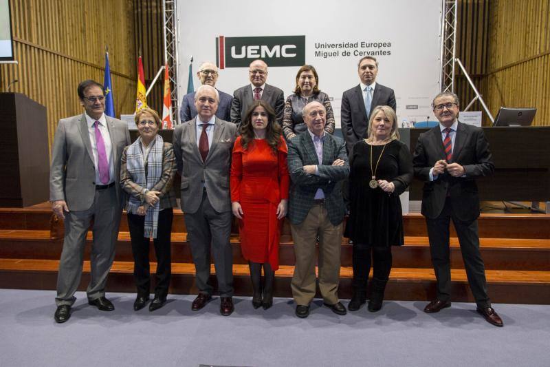 Entrega del Premio UEMC al Personaje Público de Castilla y León que mejor comunica: José María Pérez &#039;Peridis&#039;