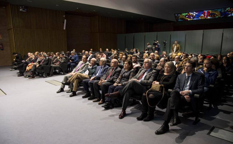 Entrega del Premio UEMC al Personaje Público de Castilla y León que mejor comunica: José María Pérez &#039;Peridis&#039;