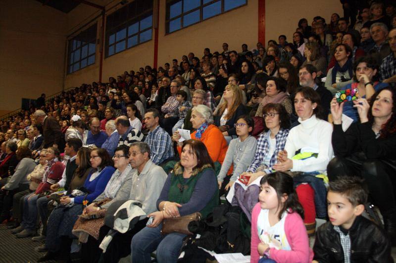 Acto de Manos Unidas en Cuellar (Segovia) (1/2)