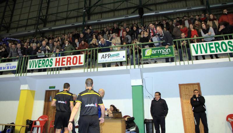 El Viveros Herol BM Nava cae frente al Teucro (28-29)