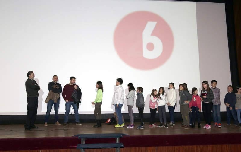 Escolares asisten a las proyecciones de la sección &#039;Cine y Escuela&#039; de la Muestra de Cine de Palencia