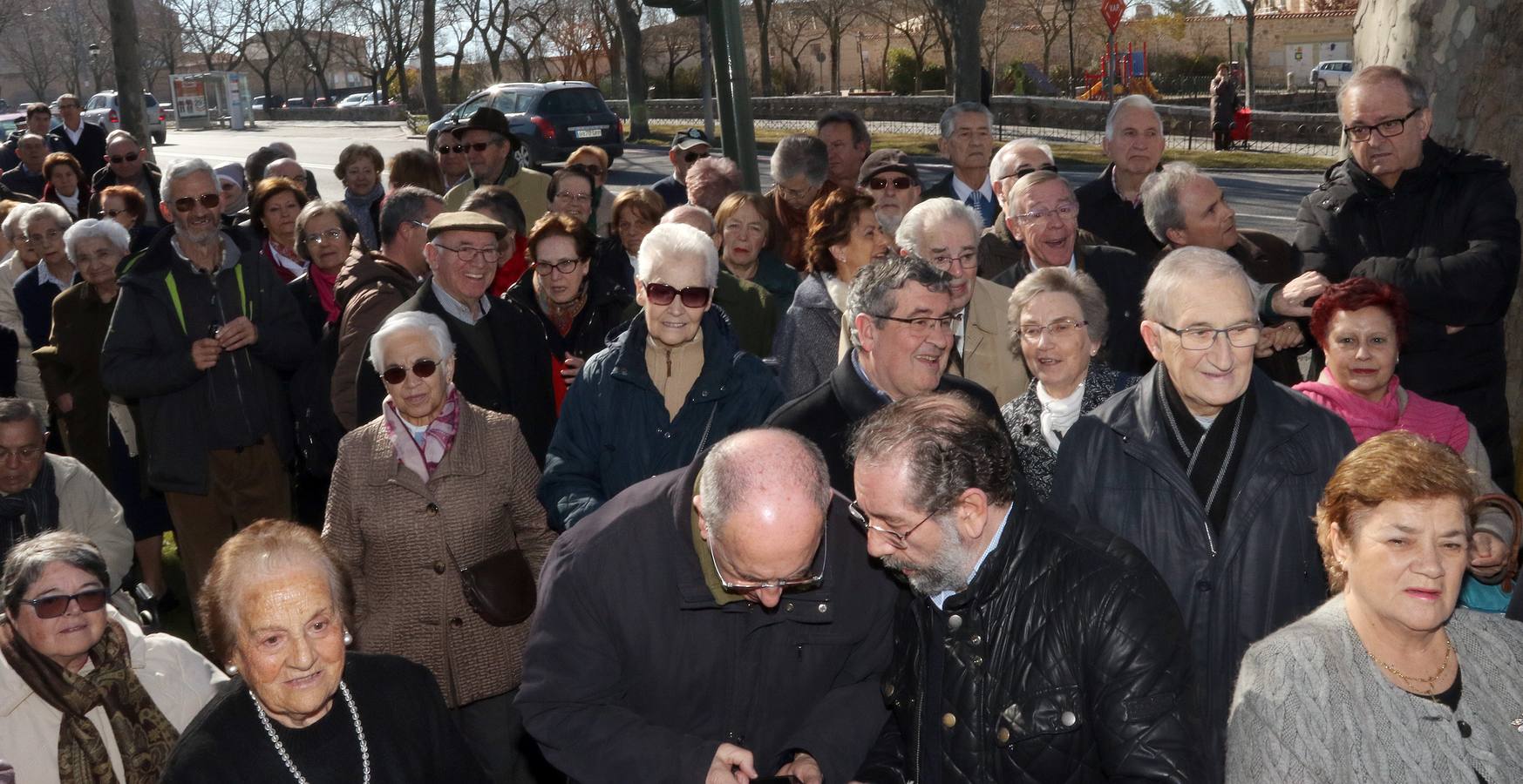Segovia recuerda con una placa al obispo Antonio Palenzuela