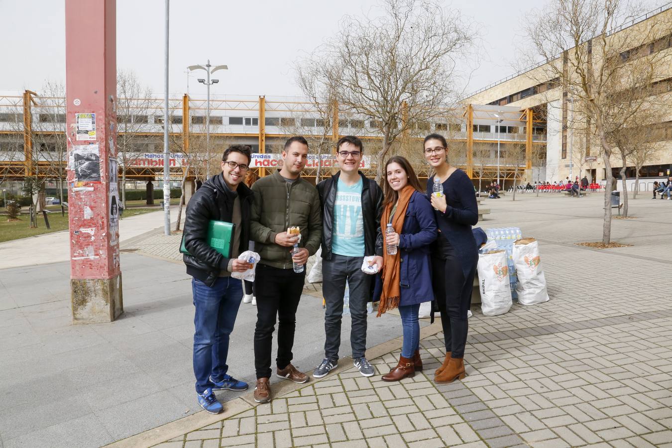 Bocata solidario de Manos Unidas en Salamanca