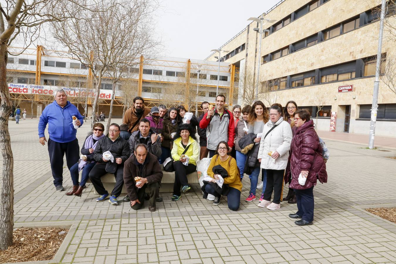 Bocata solidario de Manos Unidas en Salamanca