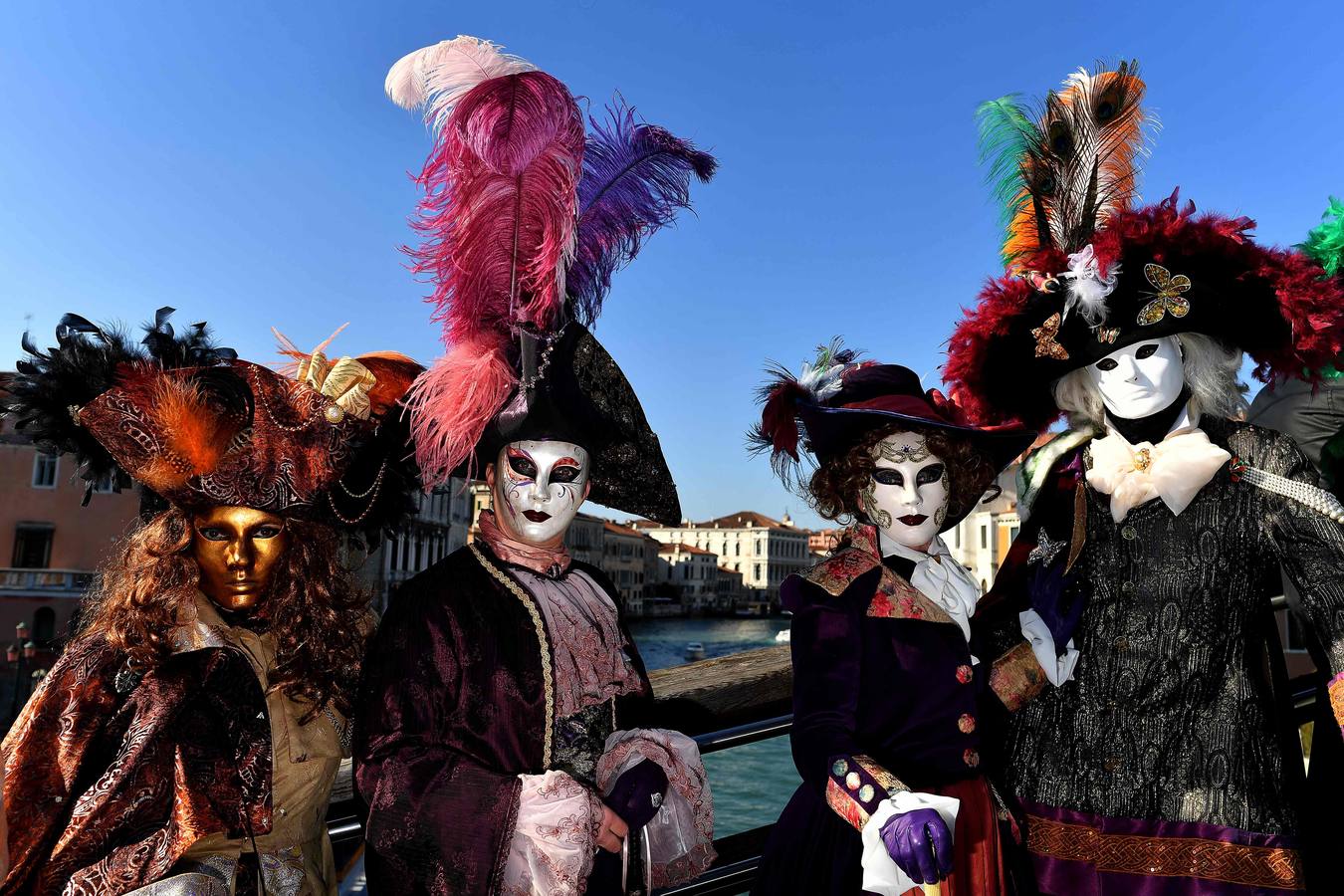 Venecia se llena de máscaras