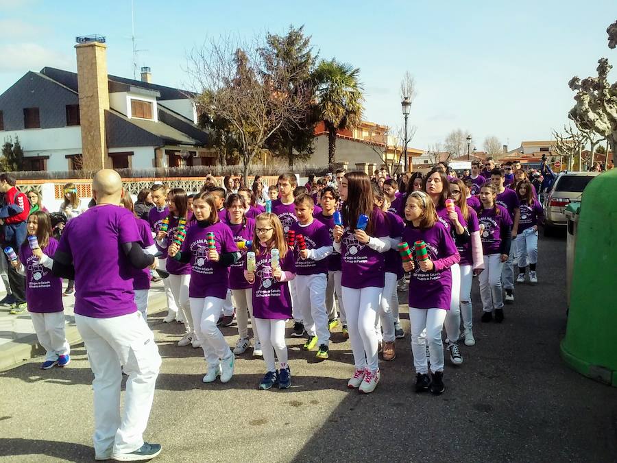 Batucada piñonera IESO Pinares de Pedrajas y CEIP Virgen de Sacedon de Pedrajas de San Esteban