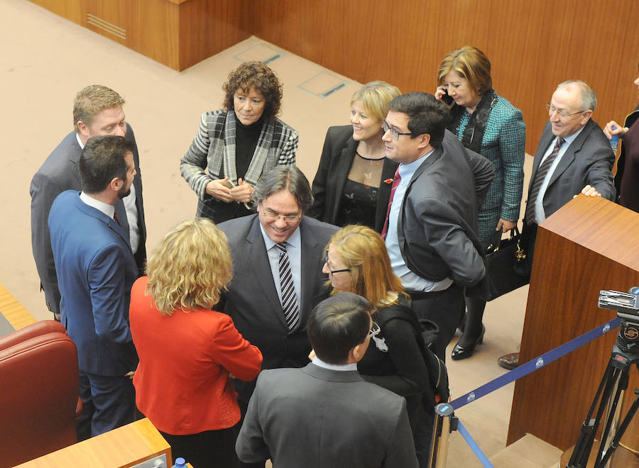 Entrega de medallas en las Cortes de Castilla y León