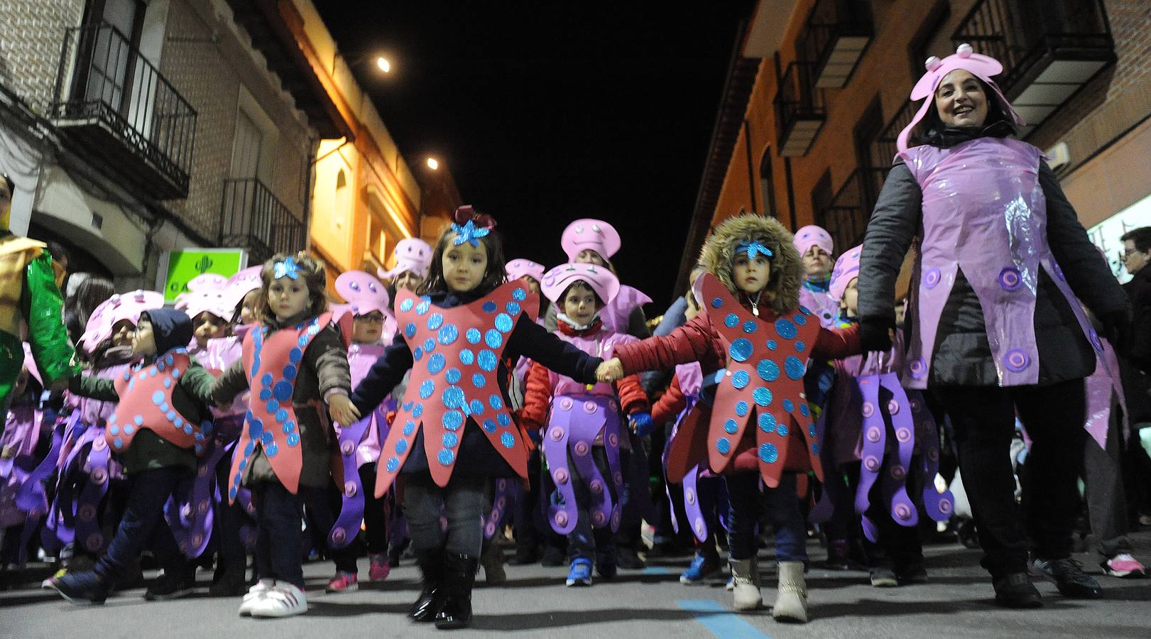 Desfile de Carnaval por las calles de Medina del Campo