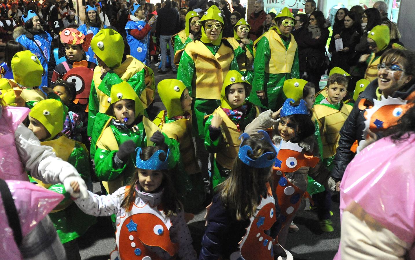Desfile de Carnaval por las calles de Medina del Campo