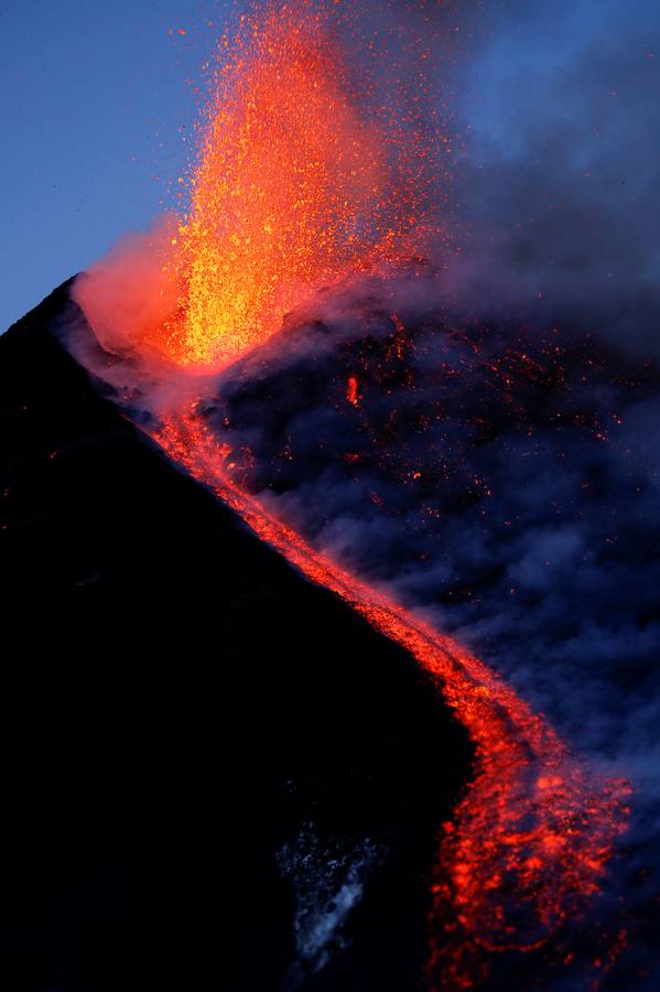 La espectacular erupción del volcán Etna