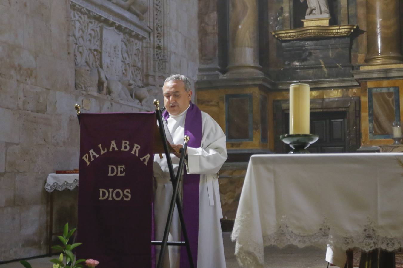 Vía Crucis de Nuestro Padre Jesús Despojado de sus Vestiduras en Salamanca