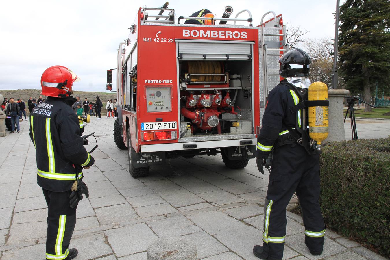 Un simulacro en el Alcázar de Segovia recuerda el incendio que destruyó la fortaleza en 1862