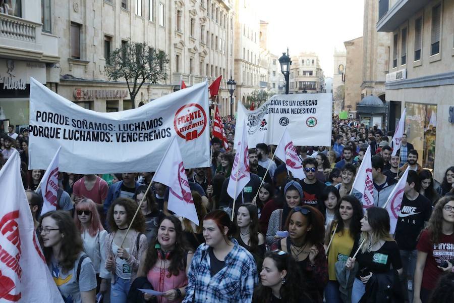 Manifestación en Salamanca por la derogación de la Lomce