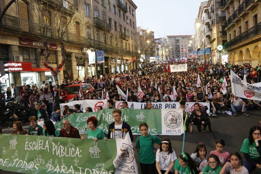 Manifestación en Salamanca por la derogación de la Lomce