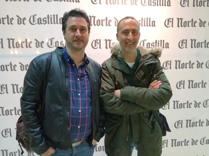 Josema Montes y Fernando Jiménez, de la asociación de fotografía Contraluz.