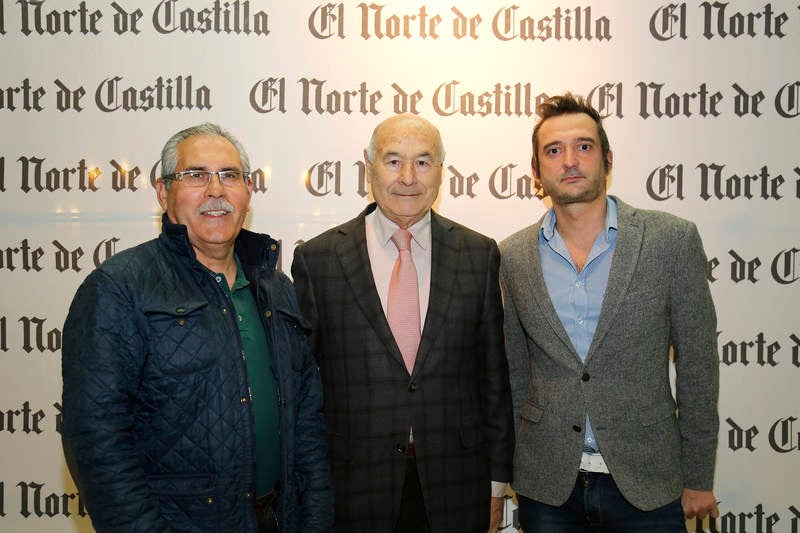 José Luis Pinto (alcalde de Husillos), Vicente Villagrá (presidente Cámara de Comercio) y David Frechilla (Onda Cero).