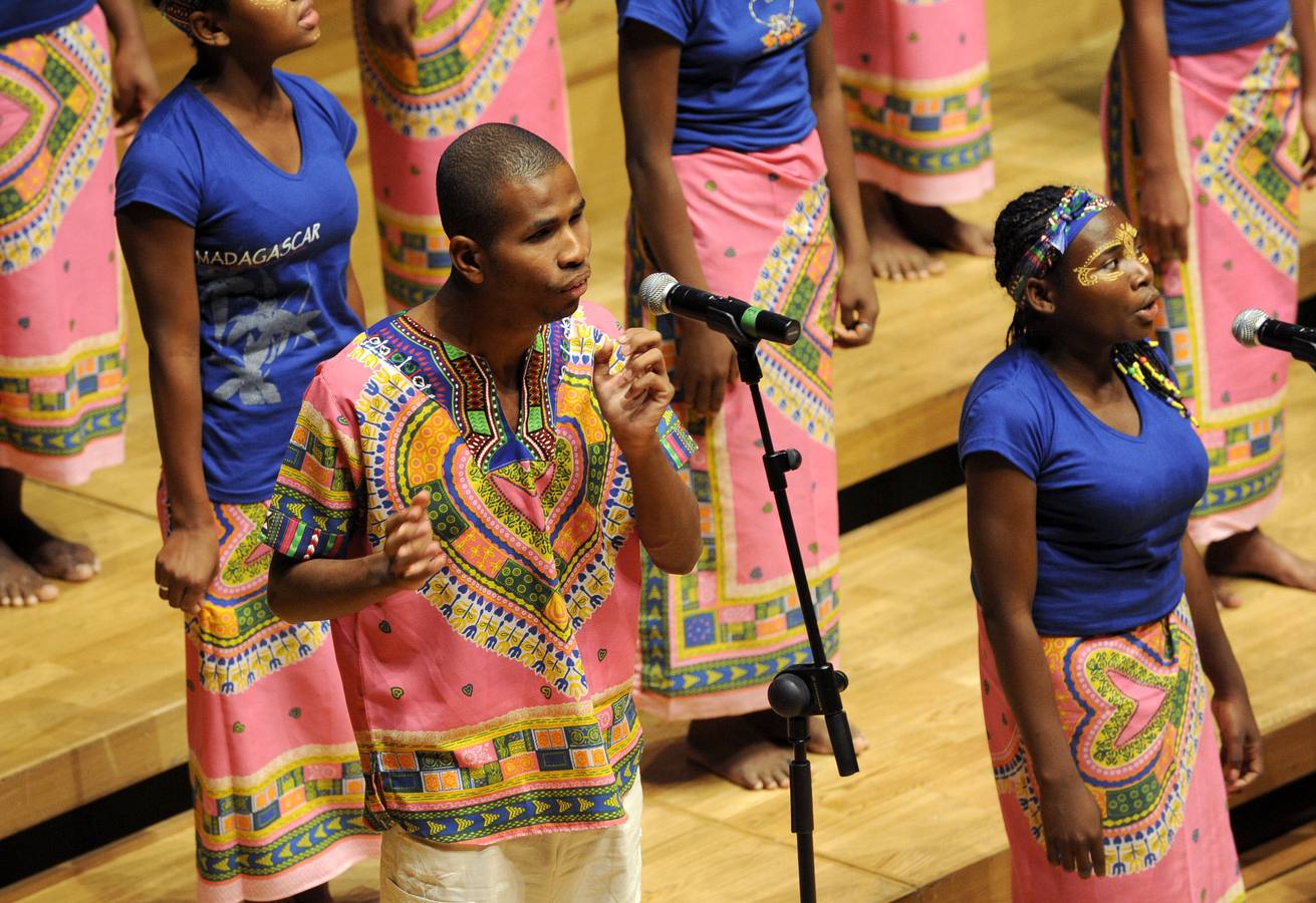 01.12.16 Concierto de la coral de Madagascar Malagasy Gospel.