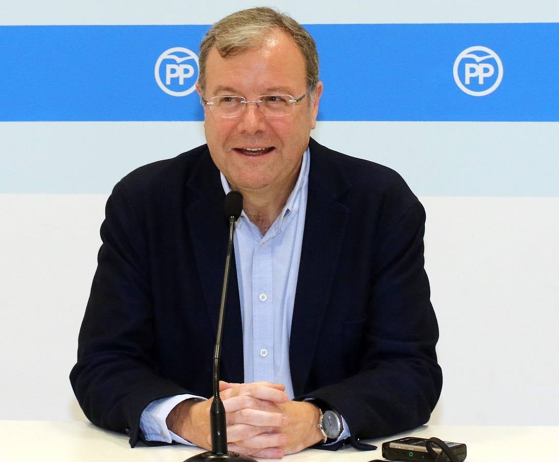 Antonio Silván busca apoyos en Segovia para presidir el PP de Castilla y León