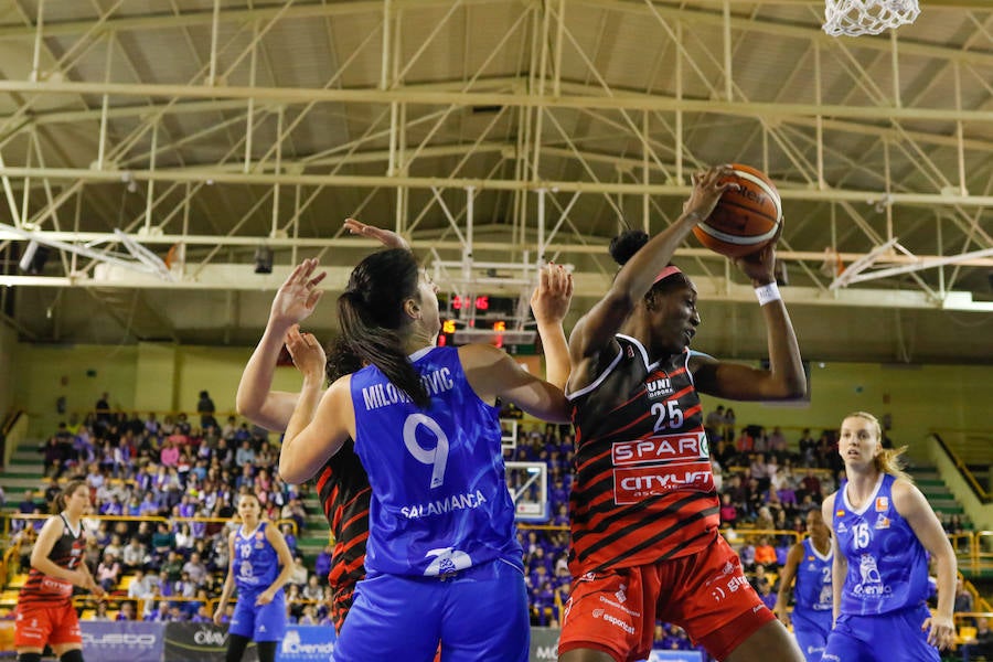 Victoria del Perfumerías Avenida ante el Girona (67-60)